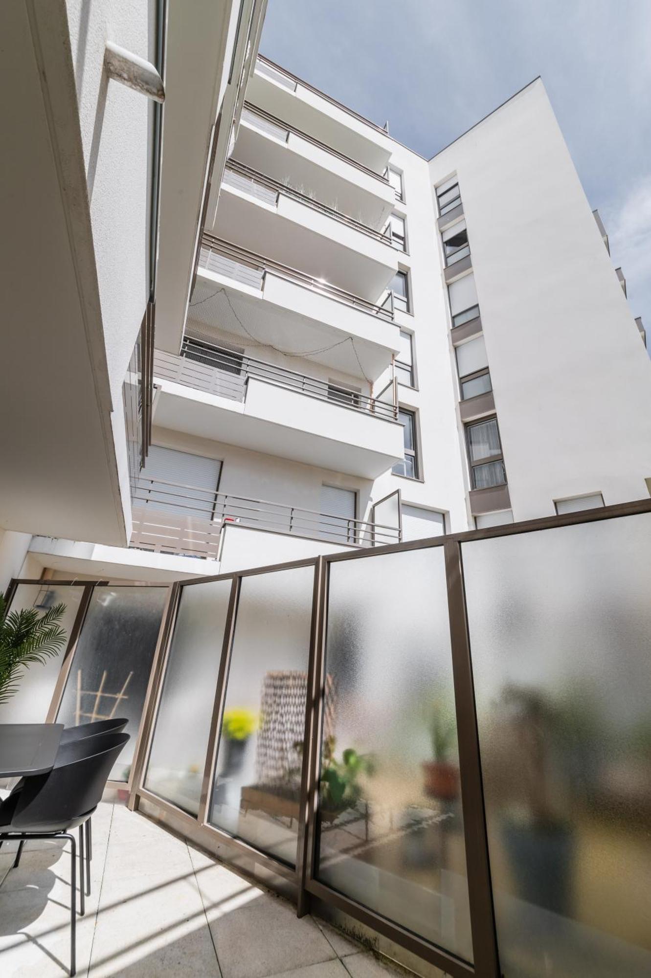 Appartement Cosy Avec Terrasse Aux Portes De Paris Villejuif Exterior photo